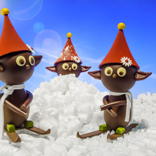 Lutins de Noël skieurs en chocolat de Camprini, chocolatier à Cannes et Valbonne