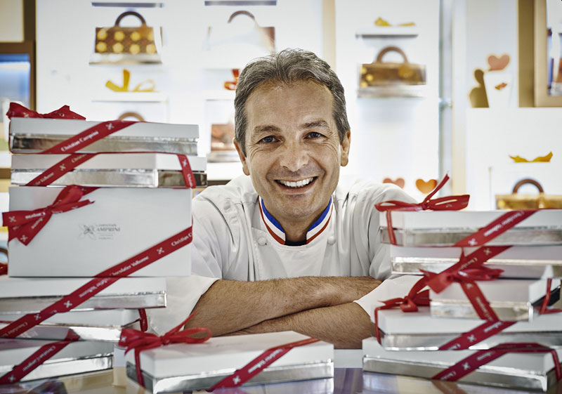 Christian Camprini, chocolatier meilleur ouvrier de France, dans son atelier à Mouans Sartoux