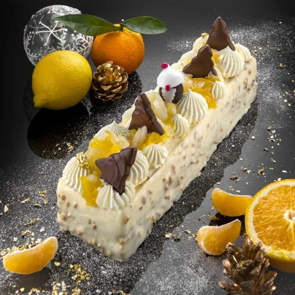 Buche agrume de Christian Camprini, meilleur ouvrier de France à Cannes et Valbonne.